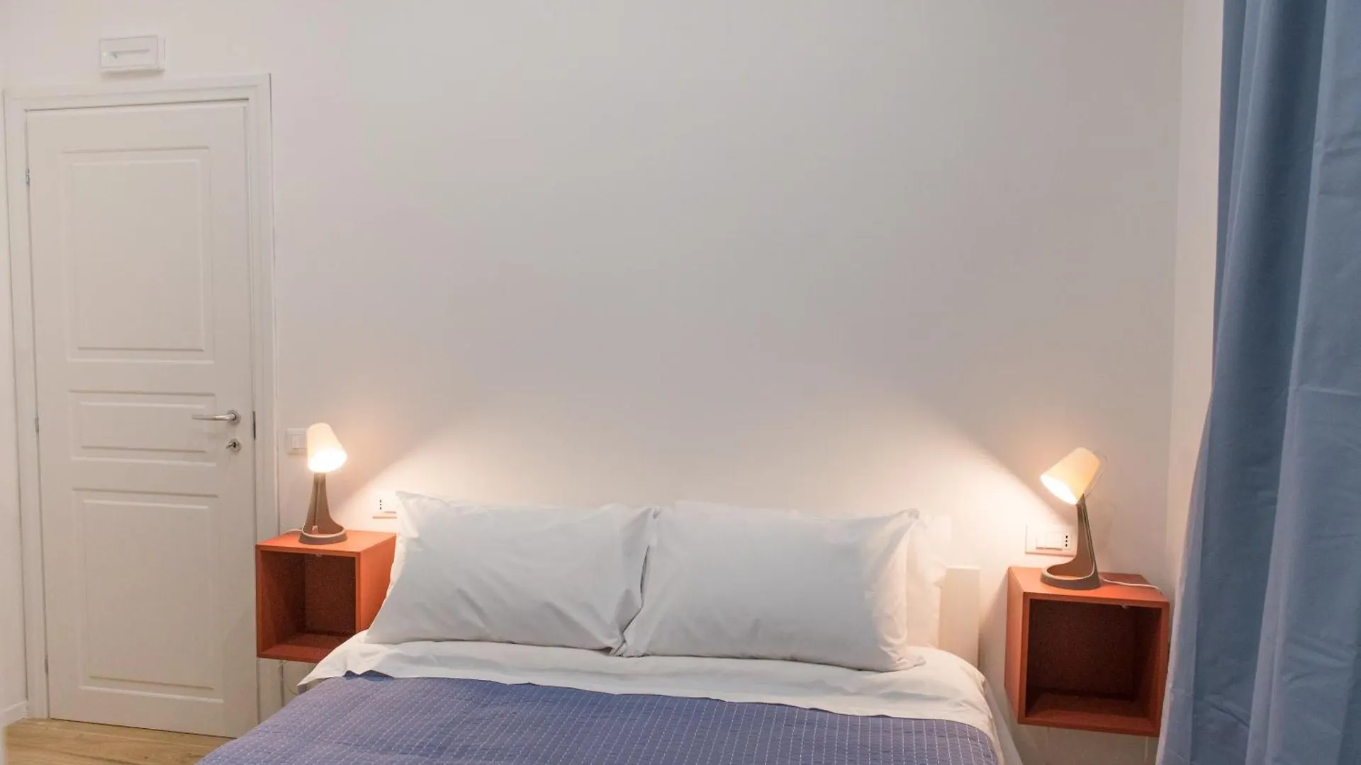 Posterla22 Ensuite Rooms Bologna Italien